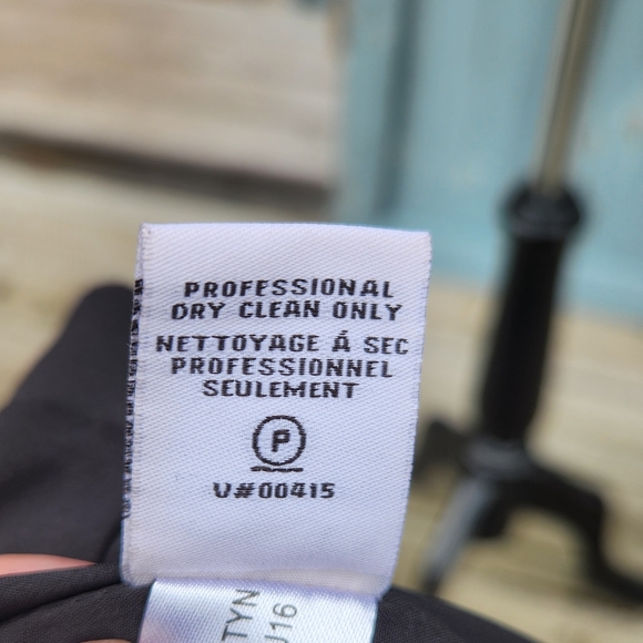 Diane von Furstenberg Wrap Effect Short Skirt Size 4 Tweed Texture Blue Black - Picture 10 of 10